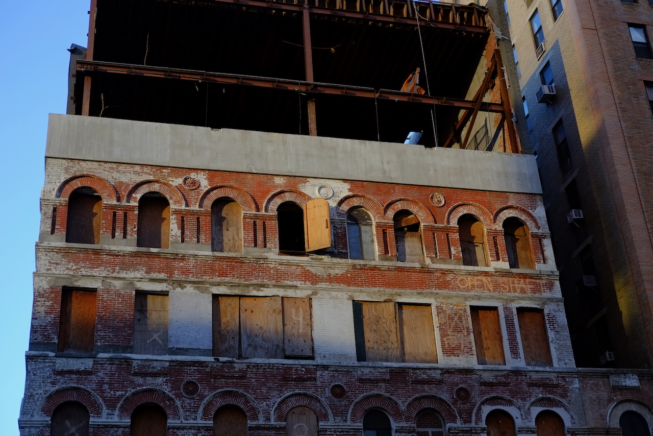 Unfinished building restoration, Chelsea